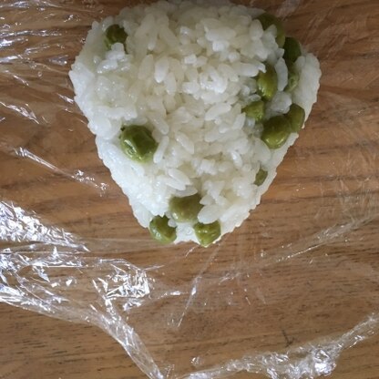 お米三合ともち米一合で作りました。塩加減ともちもち感がよかったです。